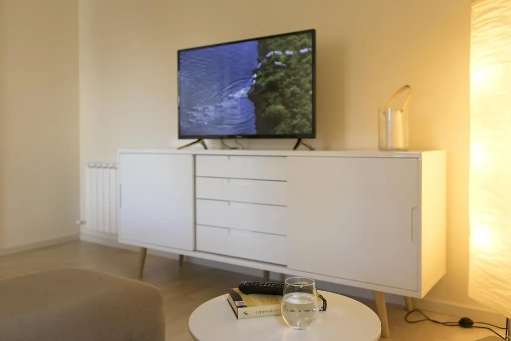 Bravissimo Cort Reial-3B Appartement Gerona