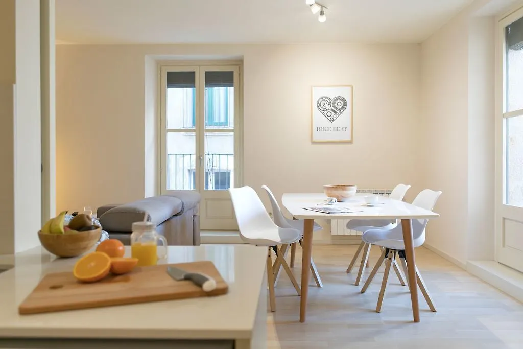Bravissimo Cort Reial-3B Appartement Gerona